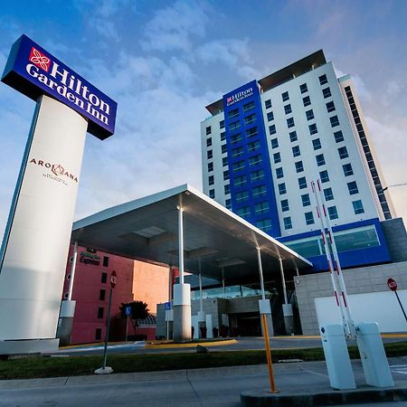 Hilton Garden Inn Silao Aeropuerto Bajio ภายนอก รูปภาพ