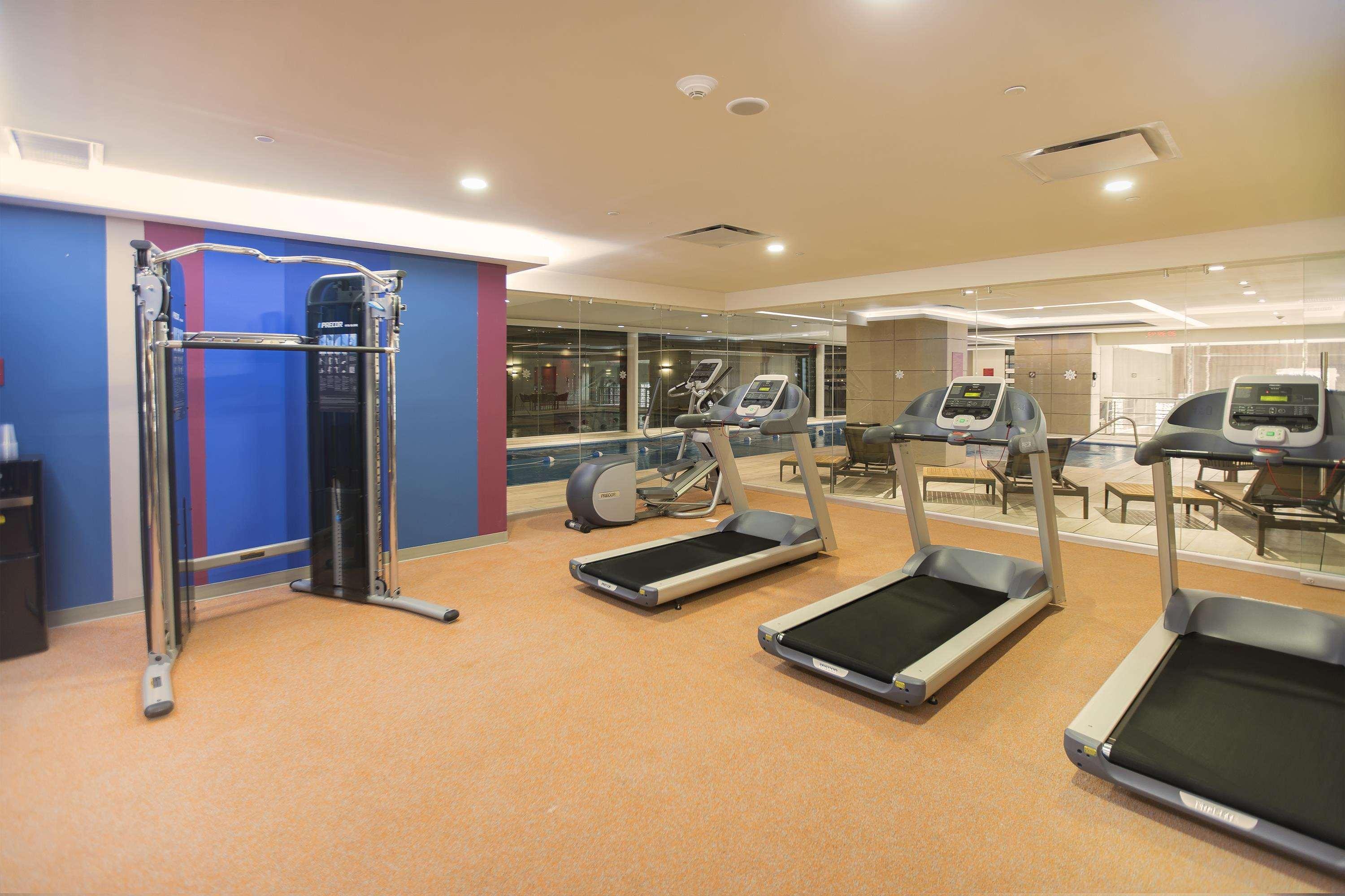 Hilton Garden Inn Silao Aeropuerto Bajio ภายนอก รูปภาพ