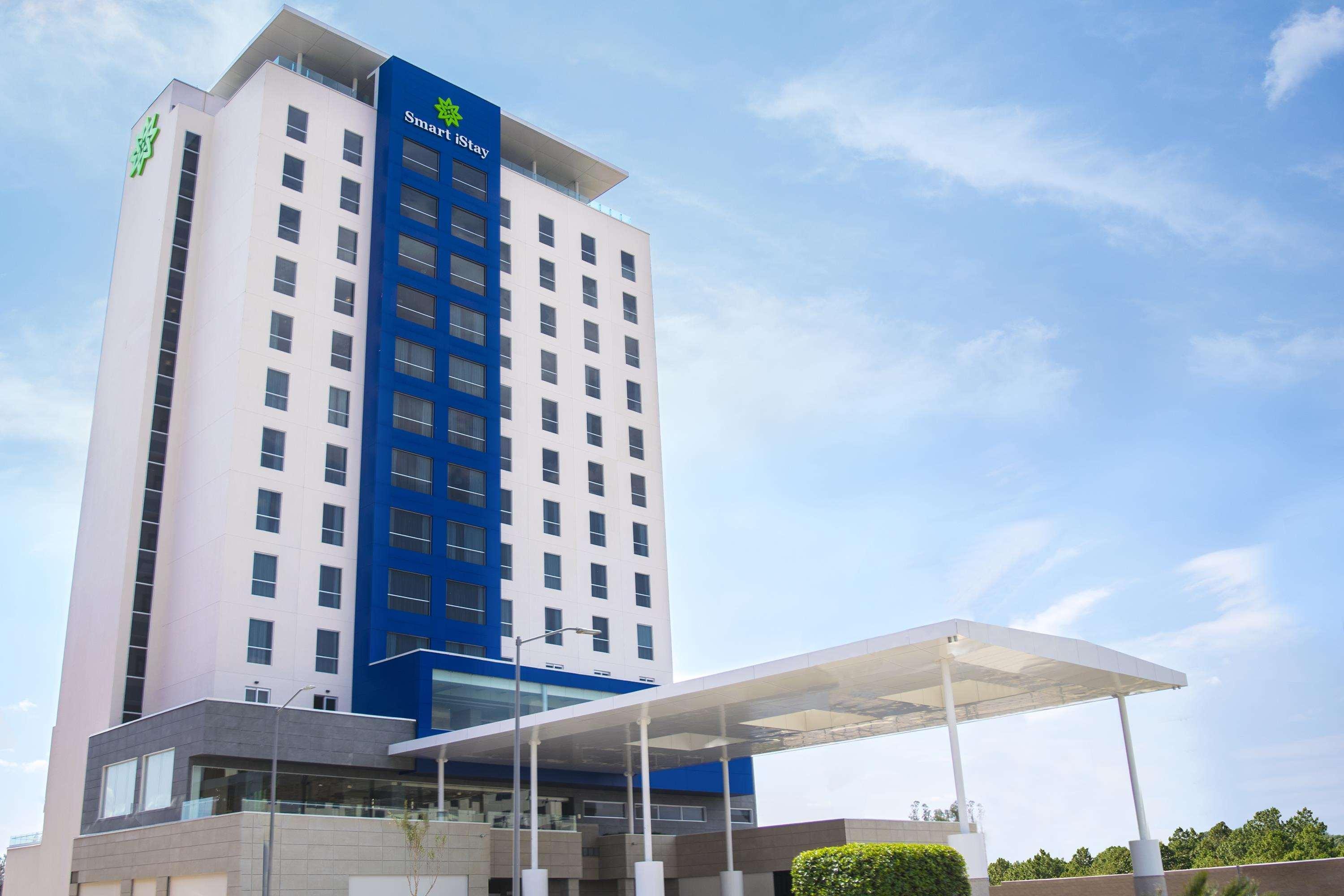 Hilton Garden Inn Silao Aeropuerto Bajio ภายนอก รูปภาพ