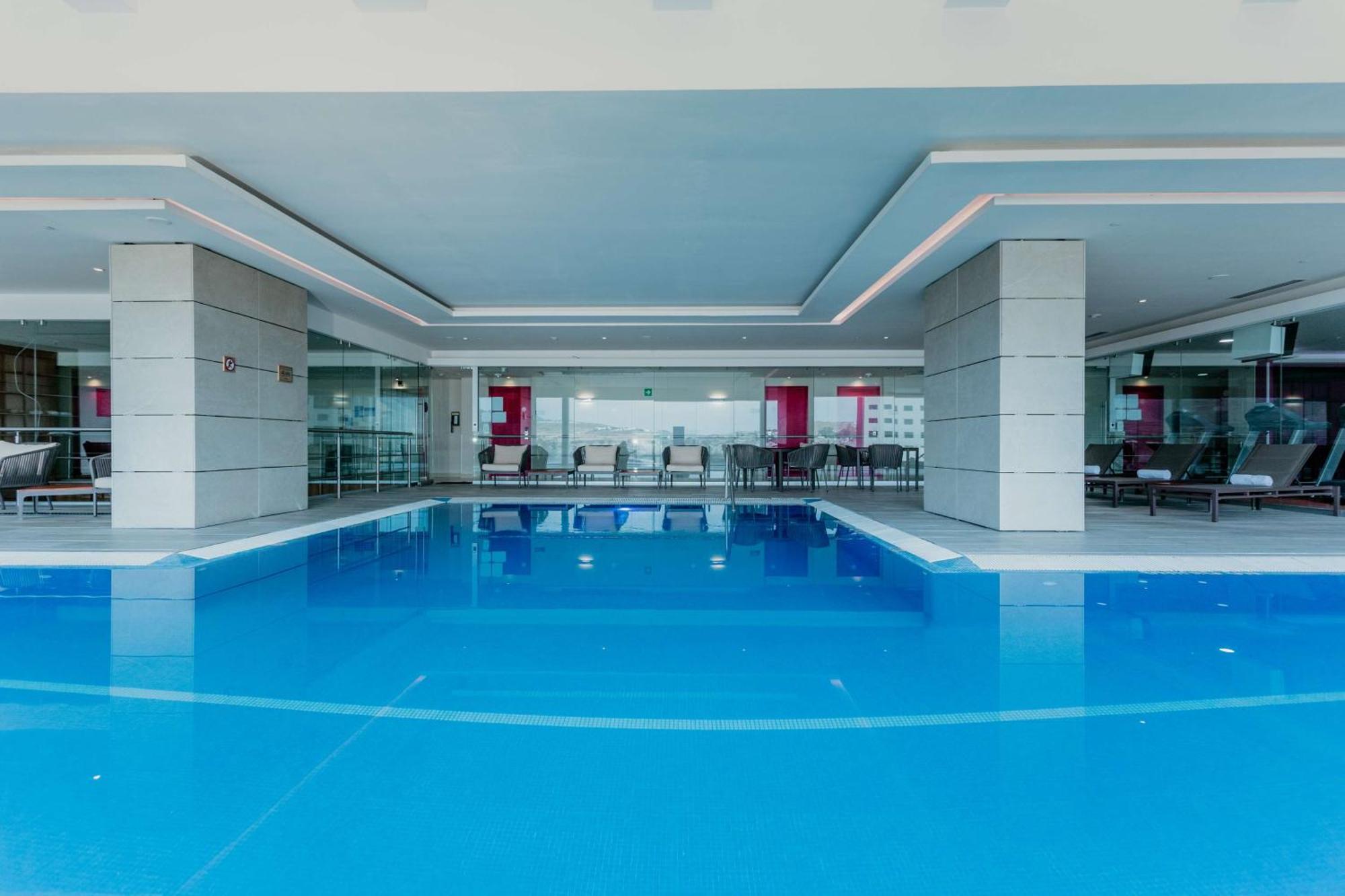 Hilton Garden Inn Silao Aeropuerto Bajio ภายนอก รูปภาพ
