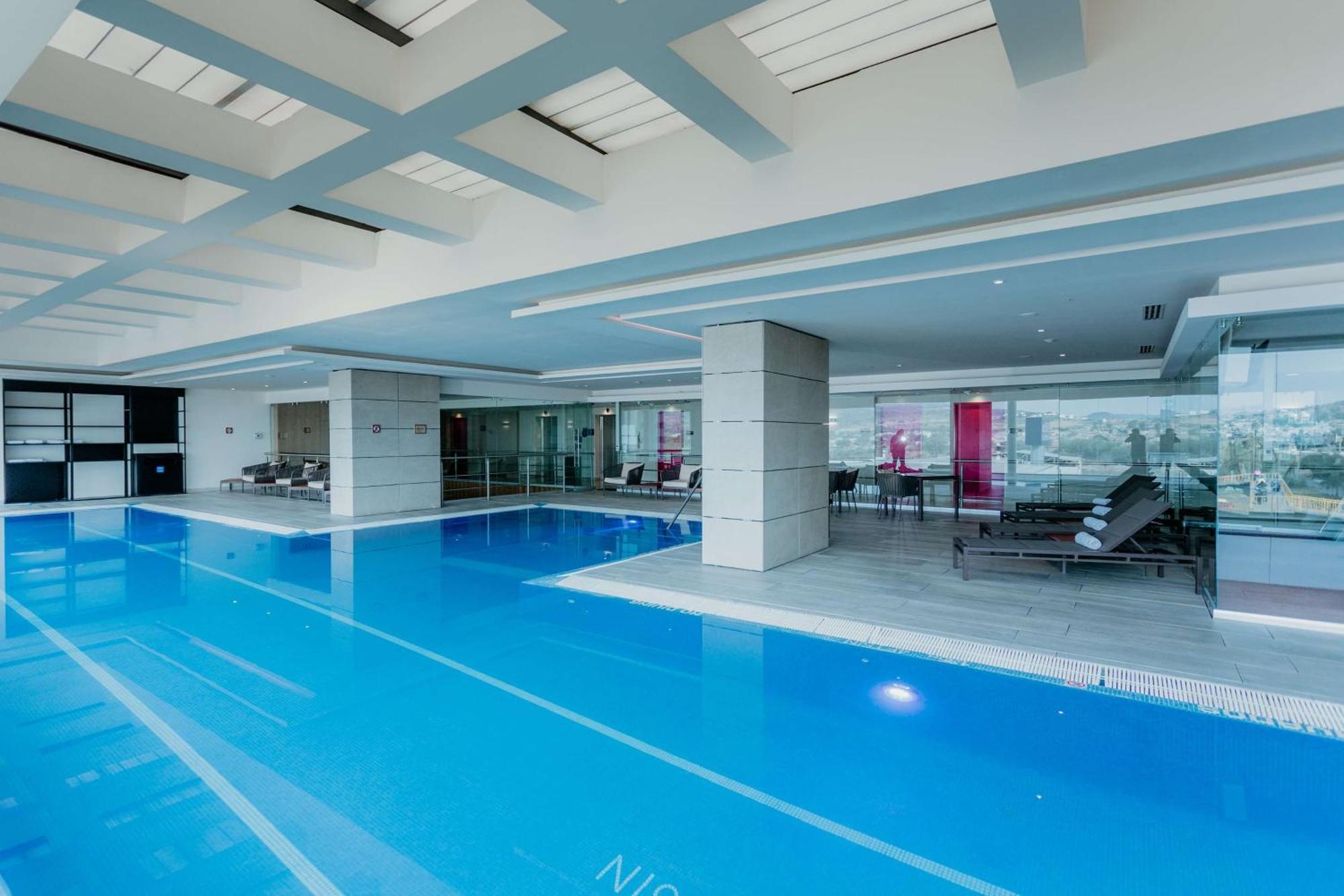 Hilton Garden Inn Silao Aeropuerto Bajio ภายนอก รูปภาพ